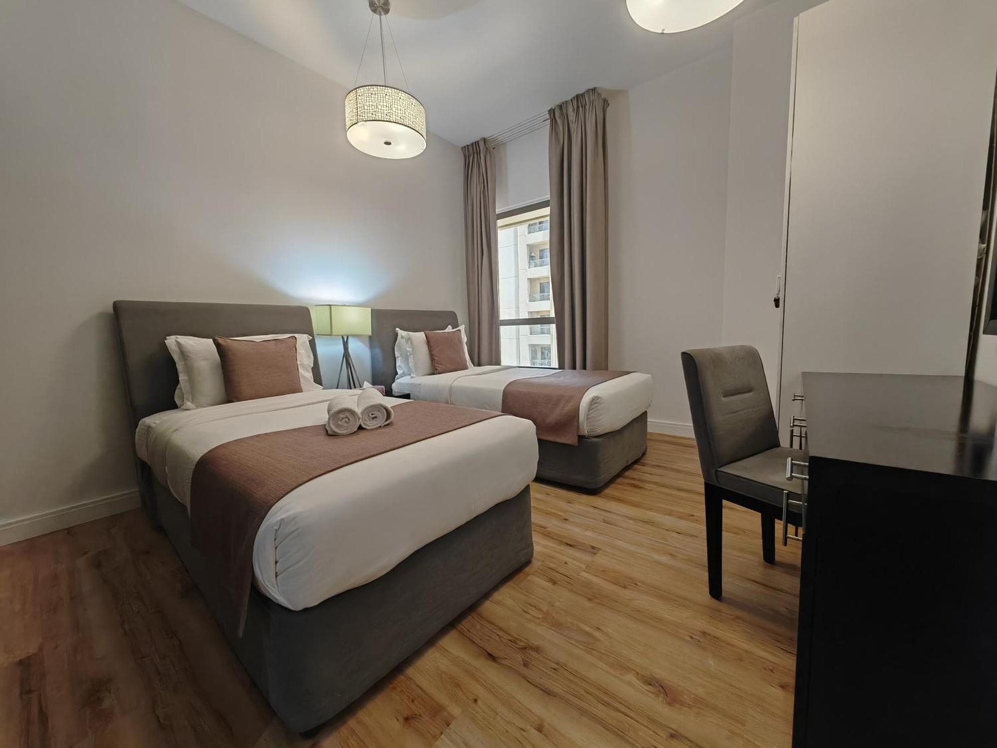 Stunning 5 1 Bedroom On Jbr With Marina View On High Floor Maid's Room, Near Mall, Metro & Cinemas - By Sunkissed Homes
