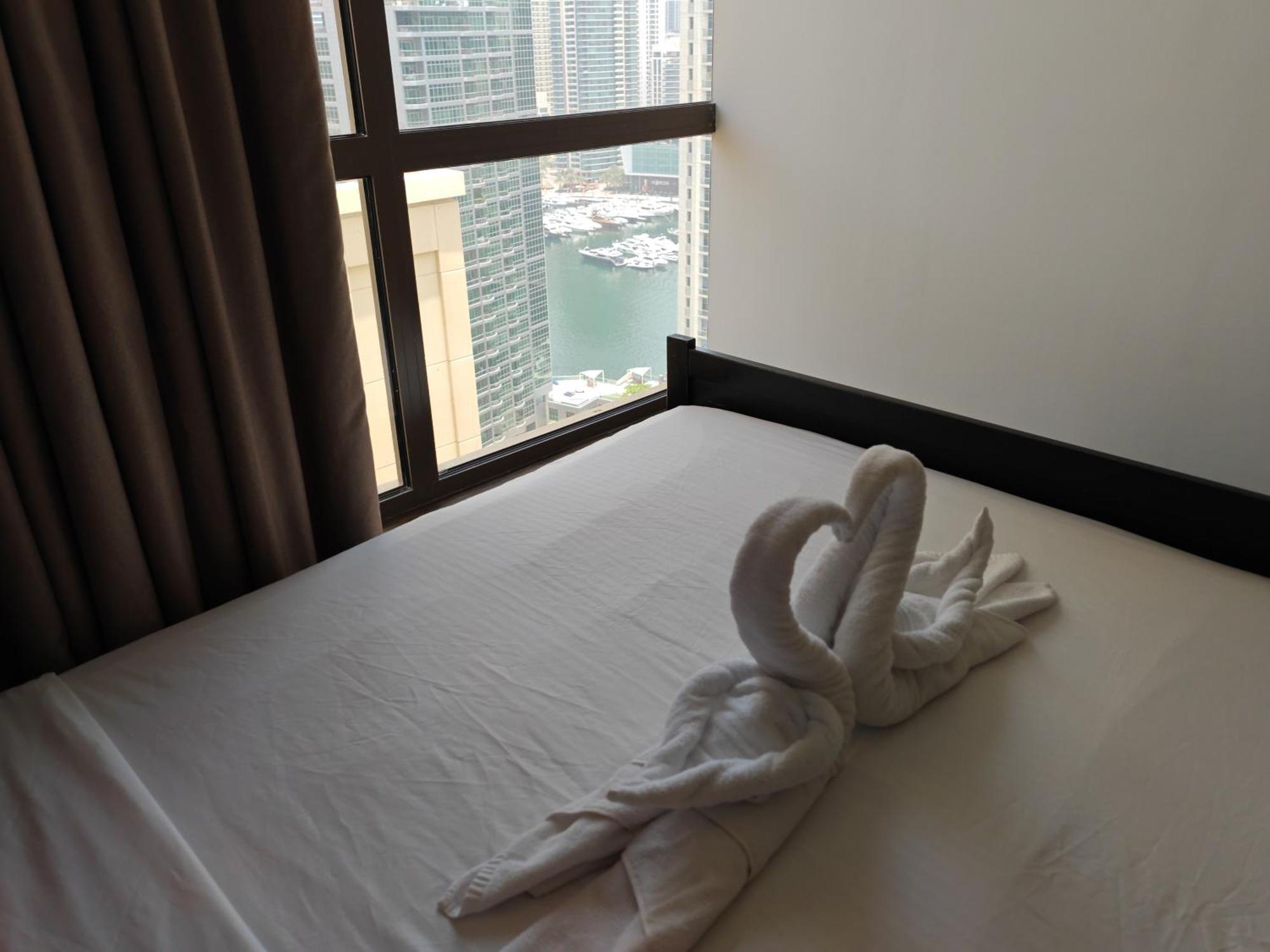 Stunning 5 1 Bedroom On Jbr With Marina View On High Floor Maid's Room, Near Mall, Metro & Cinemas - By Sunkissed Homes Apartment