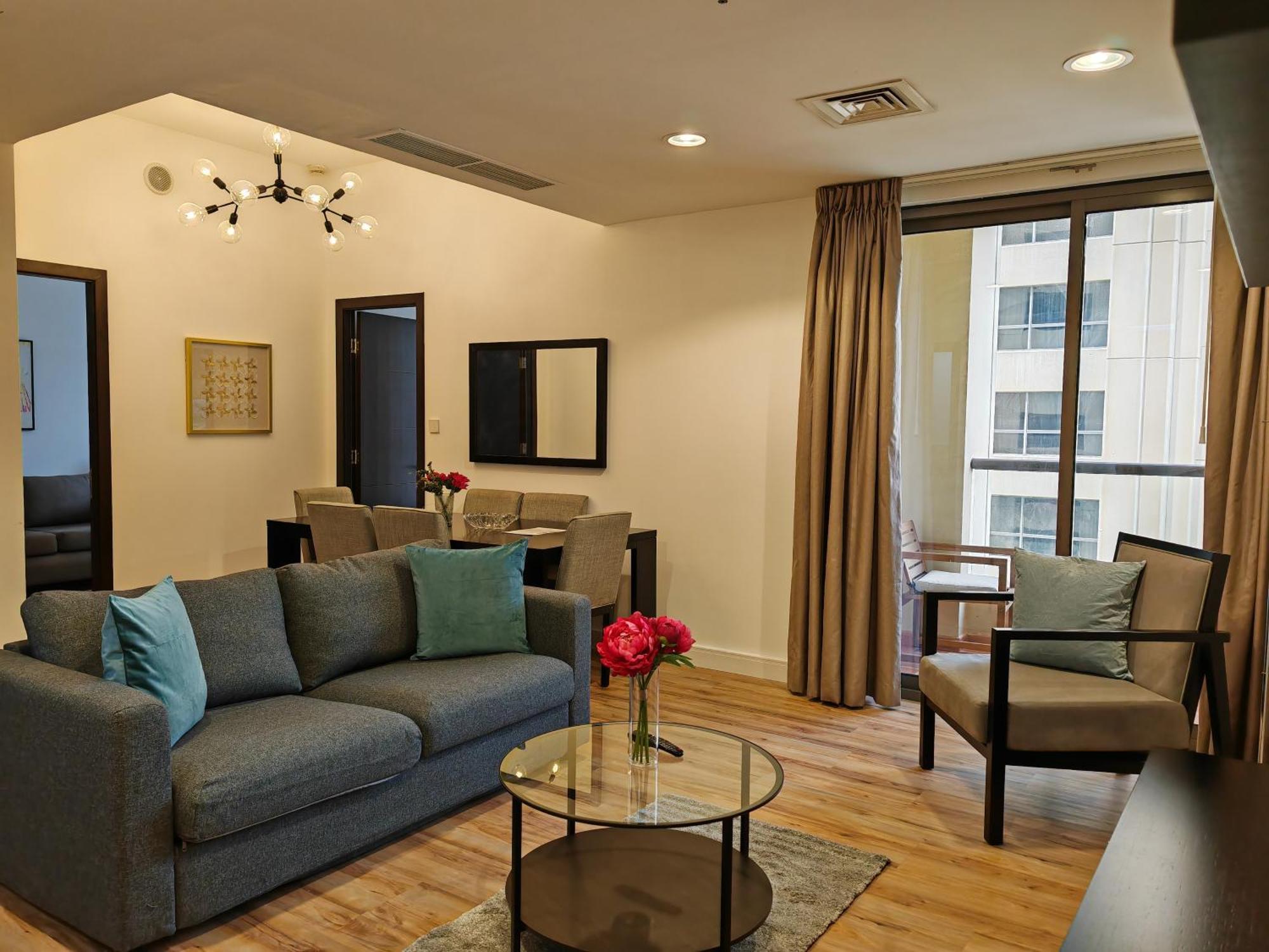 Stunning 5 1 Bedroom On Jbr With Marina View On High Floor Maid's Room, Near Mall, Metro & Cinemas - By Sunkissed Homes Dubai