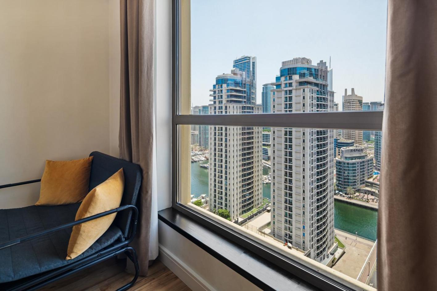 Stunning 5 1 Bedroom On Jbr With Marina View On High Floor Maid's Room, Near Mall, Metro & Cinemas - By Sunkissed Homes Apartment